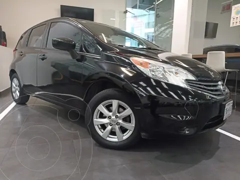 Nissan Note Advance Aut usado (2016) color Negro precio $200,000