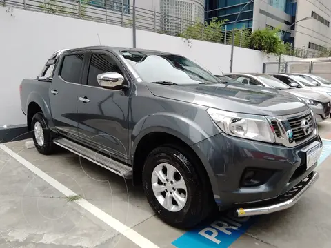 foto Nissan NP 300 Frontier XE 4x4 usado (2019) color Gris Oscuro precio $7.500.000