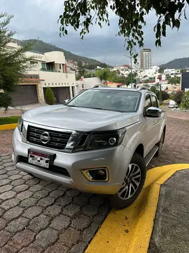 Nissan NP300 Frontier LE Diesel 4x4 A/A Aut usado (2020) color Plata precio $550,000