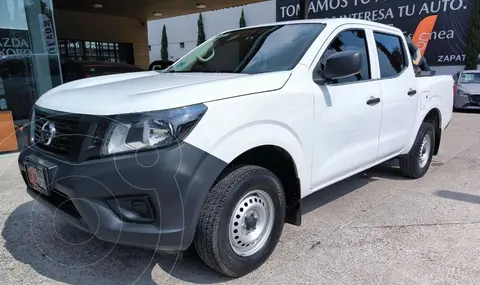 Nissan NP300 Frontier Doble Cabina S Diesel 4x4 A/A Paquete de Seguridad usado (2020) color Blanco financiado en mensualidades(enganche $88,562 mensualidades desde $6,772)