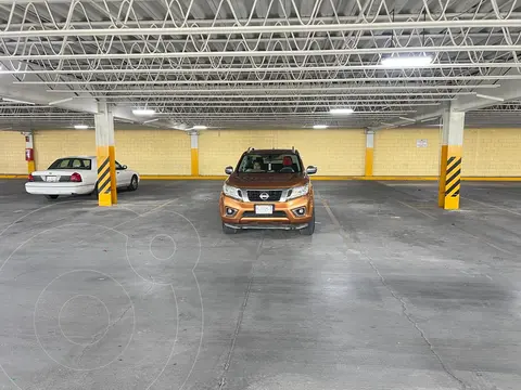 Nissan NP300 Frontier LE Platinum A/A usado (2019) color Naranja precio $380,000