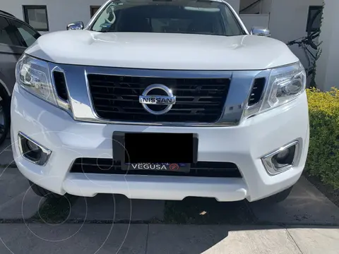 Nissan NP300 Frontier LE Diesel 4x4 A/A Aut usado (2018) color Blanco precio $515,000