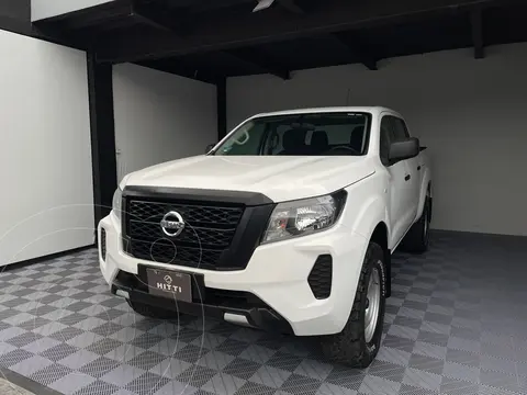 Nissan NP300 Frontier LE Diesel 4x4 A/A Aut usado (2021) color Blanco precio $458,000