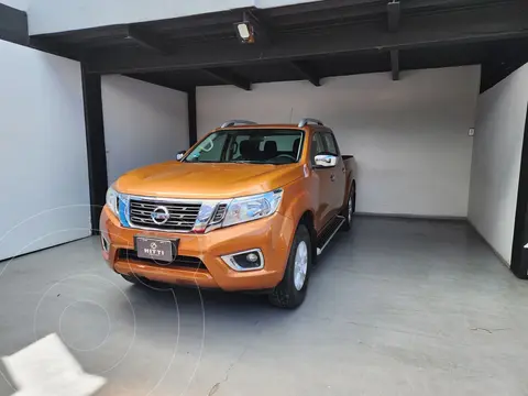 Nissan NP300 Frontier LE A/A usado (2016) color Naranja precio $358,000