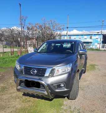 Nissan NP300 2.3L 4x4 C/D usado (2018) color Gris Metalico precio $14.500.000