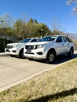 Nissan NP300 2.3L 4x4 C/D usado (2020) color Blanco precio $13.590.000