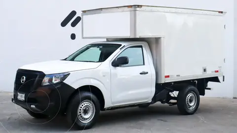 Nissan NP300 Chasis Diesel usado (2022) color Blanco precio $419,000