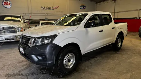 Nissan NP300 2.5L Doble Cabina SE A/A usado (2016) color Blanco precio $255,000