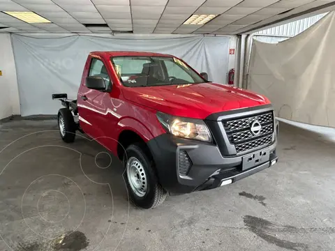Nissan NP300 Chasis usado (2024) color Rojo precio $438,900