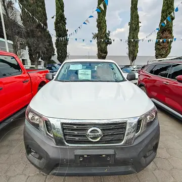 Nissan NP300 2.5L Pick-up Dh A/A Paquete de Seguridad usado (2020) color Blanco precio $299,000