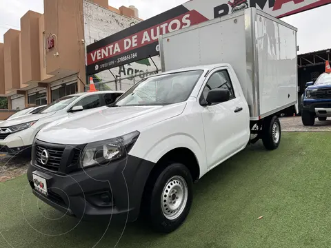 Nissan NP300 2.4L Chasis usado (2016) color Blanco precio $264,999
