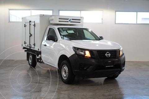 foto Nissan NP300 2.5L Chasis Cabina Diesel Dh A/A Paq. de Seguridad usado (2019) color Blanco precio $385,000