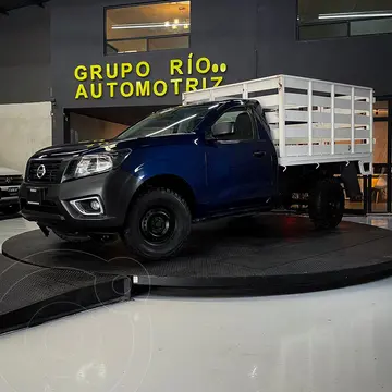 Nissan NP300 2.5L Estacas Dh A/A Paquete de Seguridad usado (2020) color Azul precio $349,000