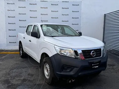 Nissan NP300 2.4L Doble Cabina SE A/A Paquete de Seguridad usado (2020) color Blanco precio $358,000