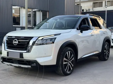 Nissan Pathfinder 3.5L Exclusive 4x4 usado (2024) color Blanco precio $39.990.000