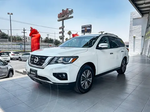 Nissan Pathfinder Advance usado (2017) color Blanco precio $319,000