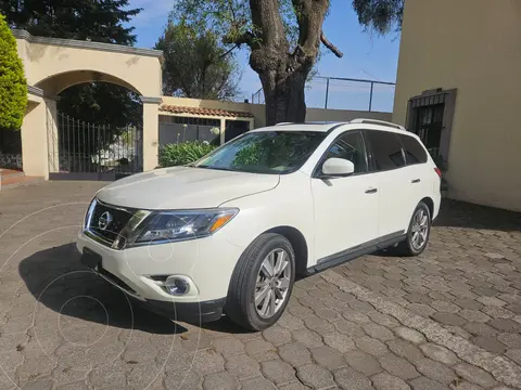 Nissan Pathfinder Exclusive usado (2016) color Blanco precio $295,000