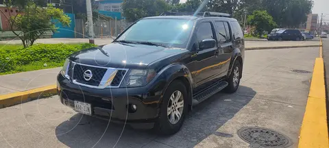 Nissan Pathfinder SE 4x2 Premium usado (2010) color Negro precio $159,000