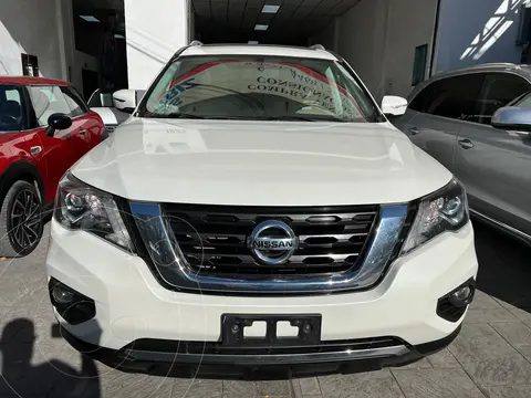 Nissan Pathfinder Advance usado (2017) color Blanco precio $389,000