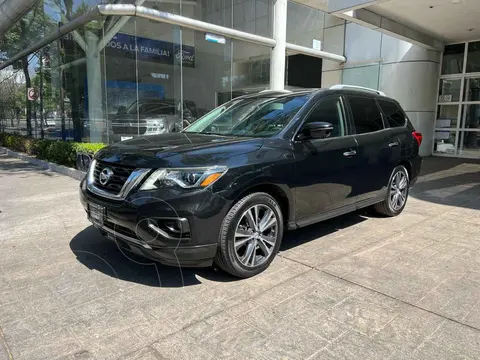 Nissan Pathfinder Exclusive 4x4 usado (2017) color Negro precio $369,500