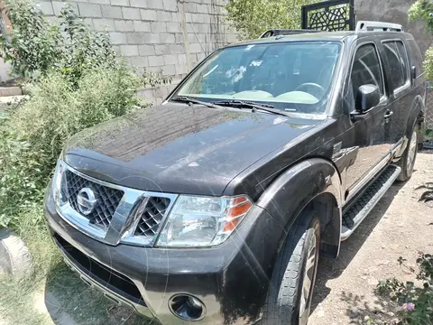 Nissan Pathfinder LE 4x2 Aut Piel usado (2012) color Negro precio $110,000