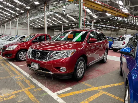 Nissan Pathfinder Advance usado (2014) color Rojo financiado en mensualidades(enganche $63,000 mensualidades desde $7,000)