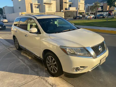 Nissan Pathfinder Advance usado (2016) color Blanco precio $350,000