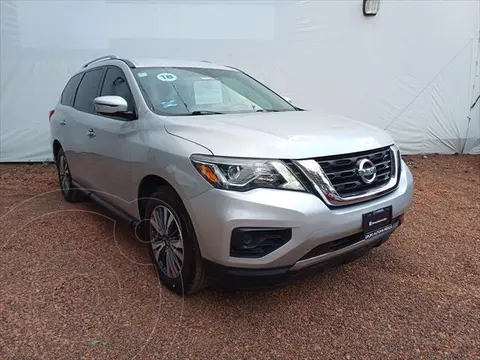 Nissan Pathfinder Sense usado (2018) color plateado precio $355,000