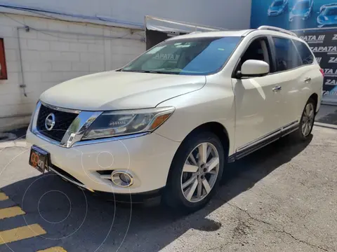 Nissan Pathfinder Exclusive 4x4 usado (2015) color Blanco precio $245,000