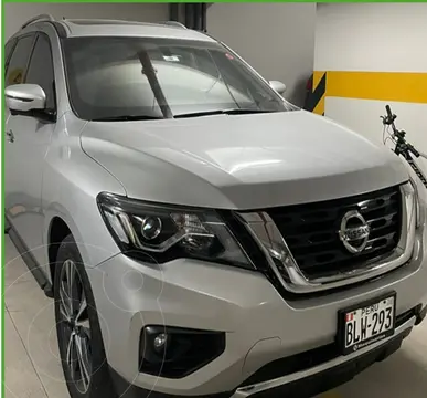 Nissan Pathfinder Exclusive 4WD usado (2019) color Gris precio u$s15,000