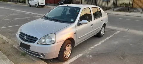 Nissan Platina 1.6 usado (2010) color Gris precio $3.250.000