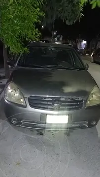 Nissan Platina K 1.6L AC usado (2006) color Plata precio $40,000