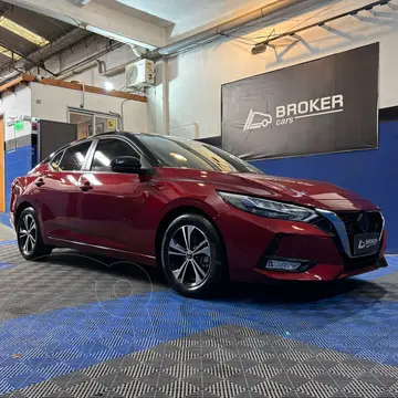 Nissan Sentra Advance usado (2022) color Rojo precio u$s22.000