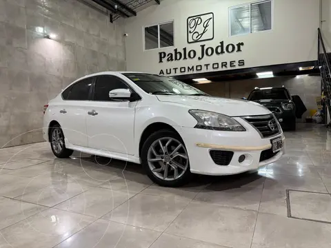 Nissan Sentra SR CVT usado (2015) color Blanco precio u$s11.000