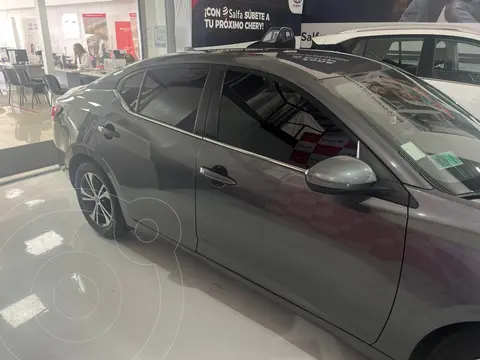 Nissan Sentra Sense Aut usado (2021) color Gris Grafito precio $14.990.000
