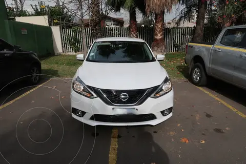 Nissan Sentra 1.8L Advance Aut usado (2017) color Blanco precio $8.800.000