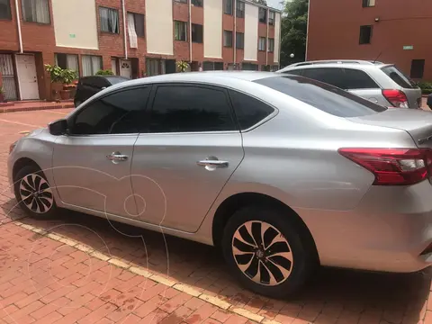 Nissan Sentra Sense usado (2018) color Plata precio $51.000.000