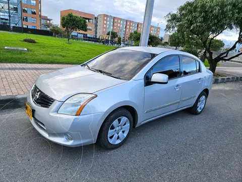 Nissan Sentra Autom.- usado (2013) color Plata precio $37.000.000