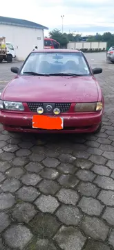 Nissan Sentra Clasico usado (2012) color Rojo precio u$s7.000