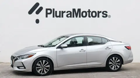 Nissan Sentra Exclusive Aut usado (2020) color Gris precio $269,000