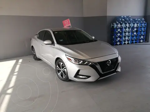 Nissan Sentra Advance usado (2023) color plateado financiado en mensualidades(enganche $131,136 mensualidades desde $6,258)