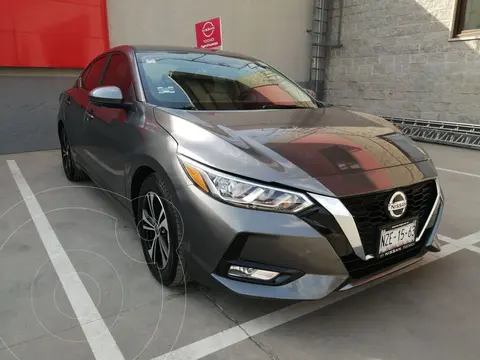 Nissan Sentra Advance usado (2020) color Gris precio $365,000