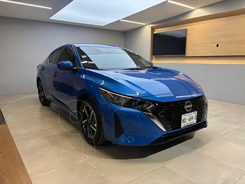 Nissan Sentra Advance usado (2024) color Azul precio $365,000