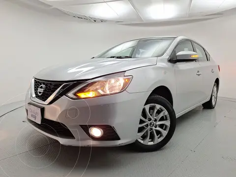 Nissan Sentra Exclusive Aut usado (2017) color Plata precio $201,000