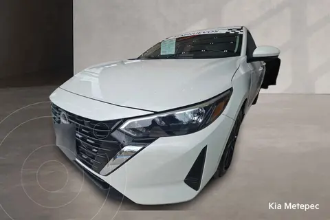 Nissan Sentra Advance Aut usado (2024) color Blanco precio $359,000