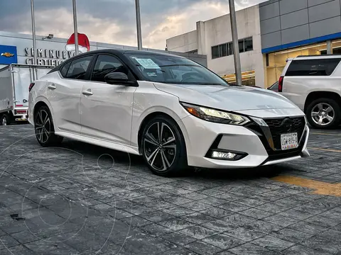 Nissan Sentra SR Bi-tono Aut usado (2023) color Blanco precio $386,000