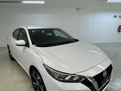 Nissan Sentra Sense Aut usado (2021) color Blanco precio $310,000