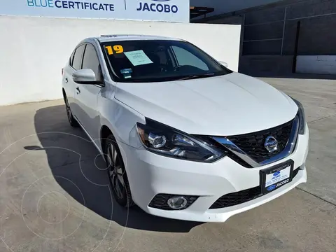 Nissan Sentra Exclusive Aut usado (2019) color Blanco precio $300,000