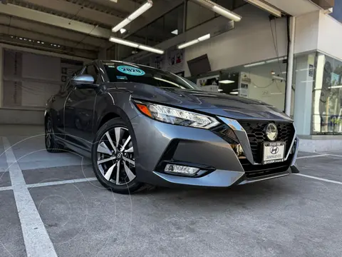 Nissan Sentra Exclusive Aut usado (2020) color Gris Oscuro precio $345,000