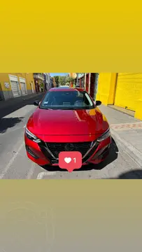 Nissan Sentra SR Platinum usado (2023) color Rojo precio $450,000